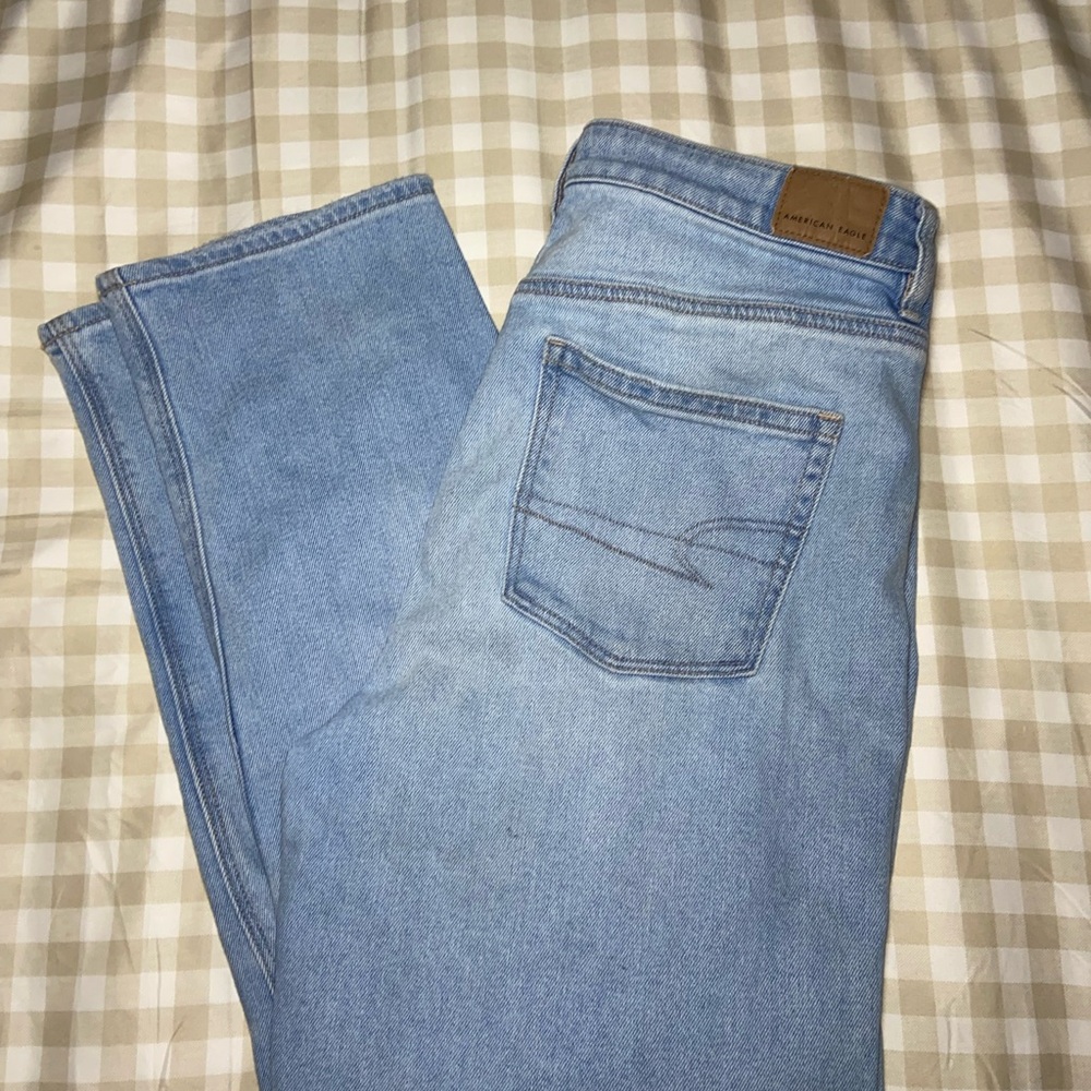 American Eagle Outfitters Light Wash Straight Jeans